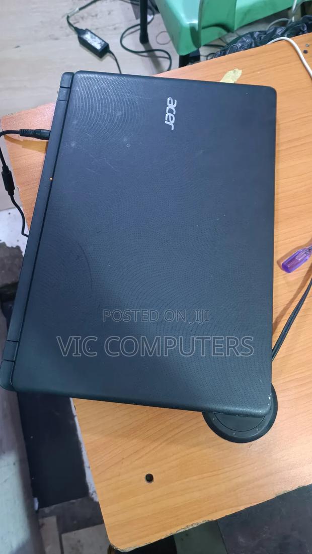 Laptop Acer Aspire ES1-572 8GB Intel Core I3 HDD+SSD 500GB photo 10