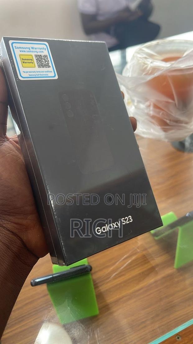 New Samsung Galaxy S23+ 256 GB Black