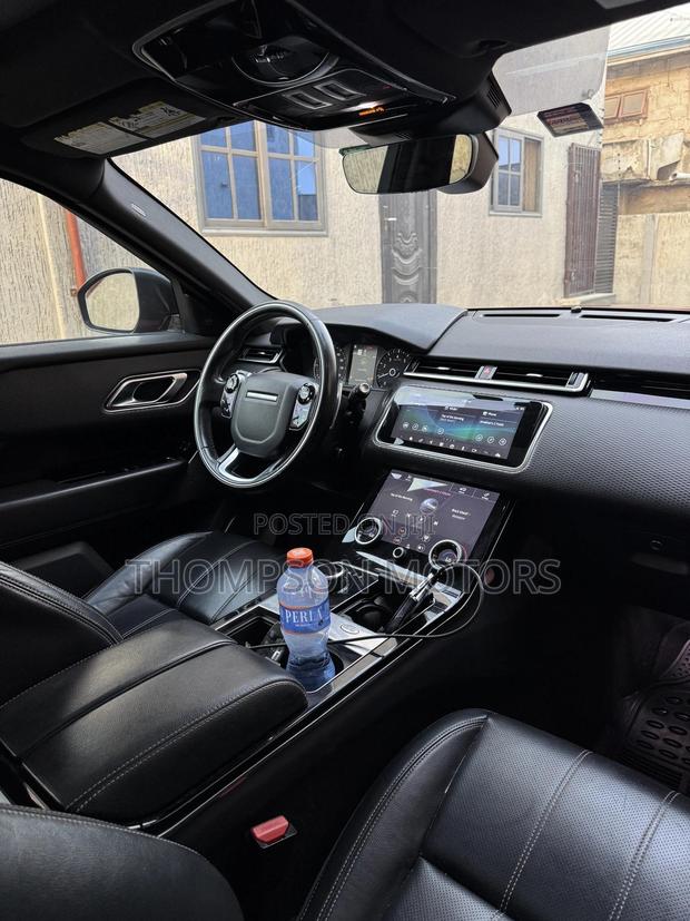 Land Rover Range Rover Velar P250 R-Dynamic S 4x4 2020 Red photo 4