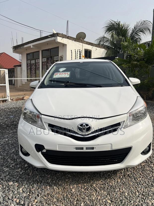 Toyota Yaris 2016 White