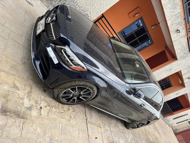 Mercedes-Benz C300 Base C300 AWD 4MATIC Sedan 2019 Blue photo 3