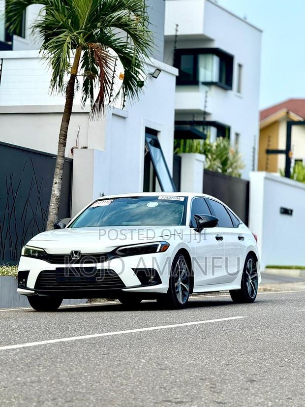 Honda Civic Sport Touring CVT 2024 White