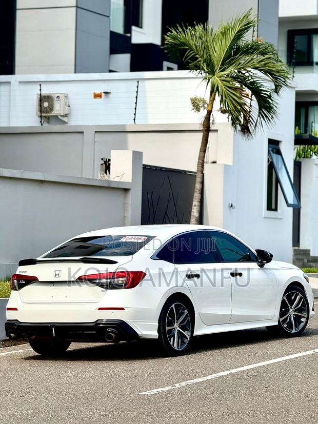 Honda Civic Sport Touring CVT 2024 White