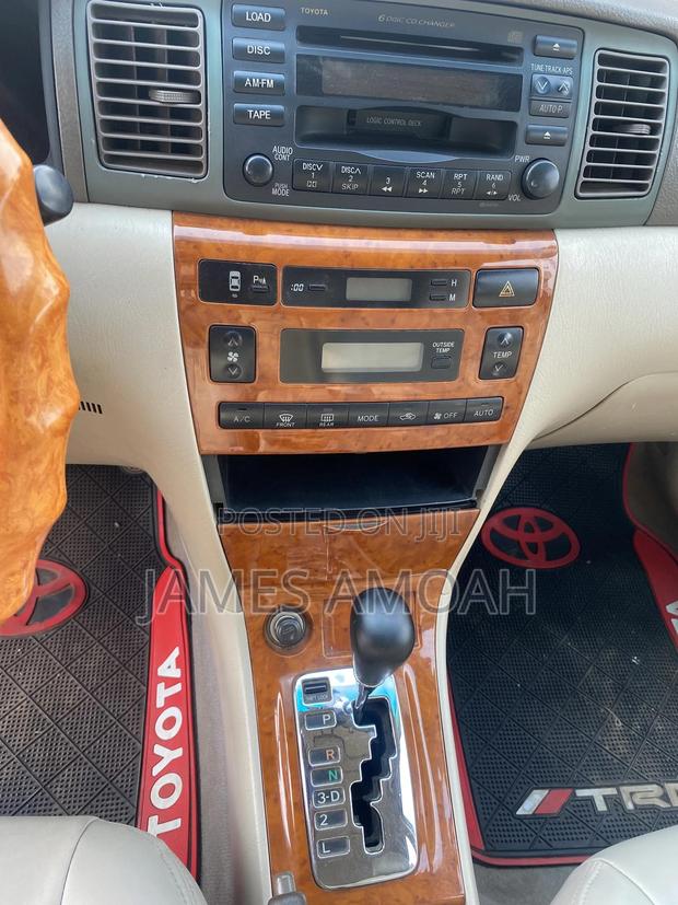 Toyota Corolla 2007 Gold