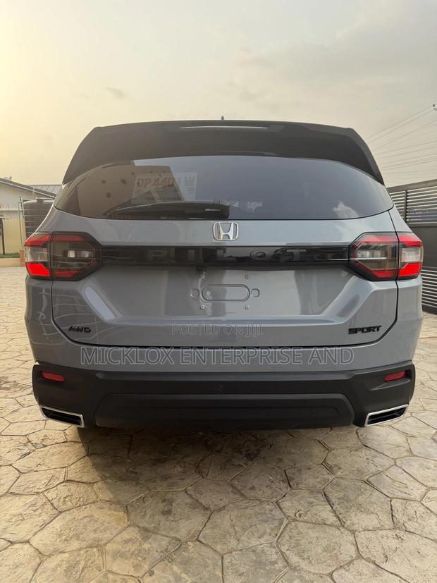 Honda Pilot Sport AWD 2025 Gray