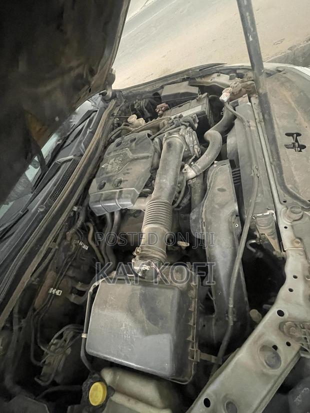 Mitsubishi Pajero Sport 2017 Silver