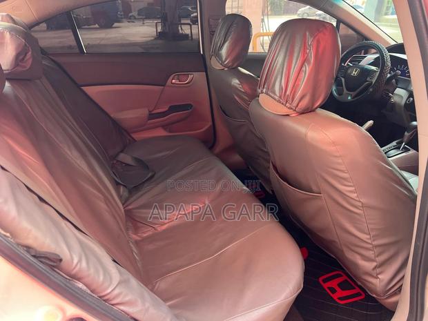 Honda Civic 2012 White photo 12