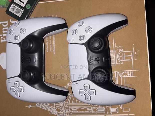 Ps5 Used Controllers photo 4