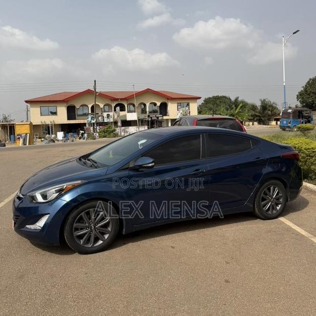 Hyundai Elantra 2016 Blue