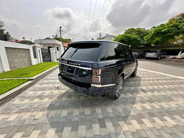 Land Rover Range Rover Vogue 2021 Blue