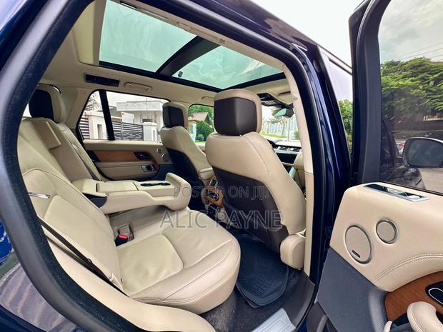 Land Rover Range Rover Vogue 2021 Blue