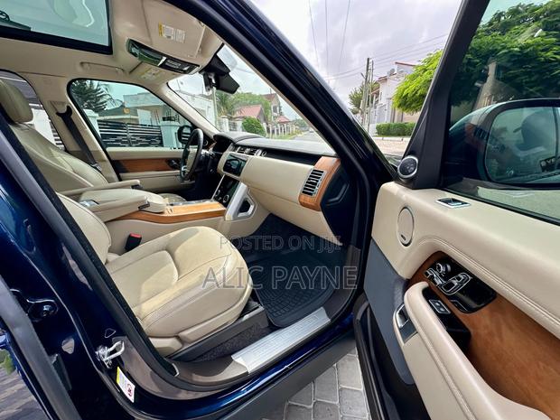 Land Rover Range Rover Vogue 2021 Blue