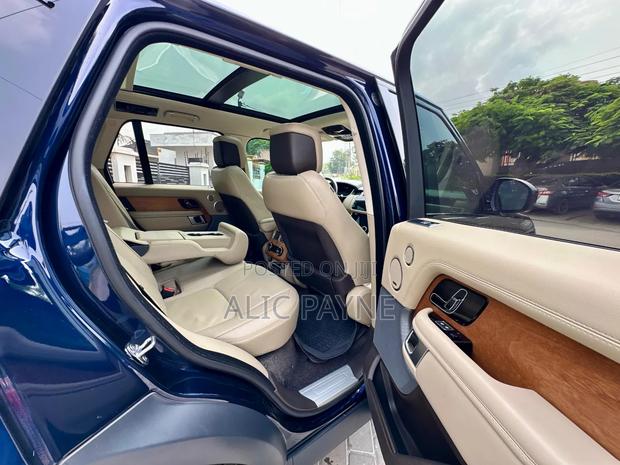 Land Rover Range Rover Vogue 2021 Blue