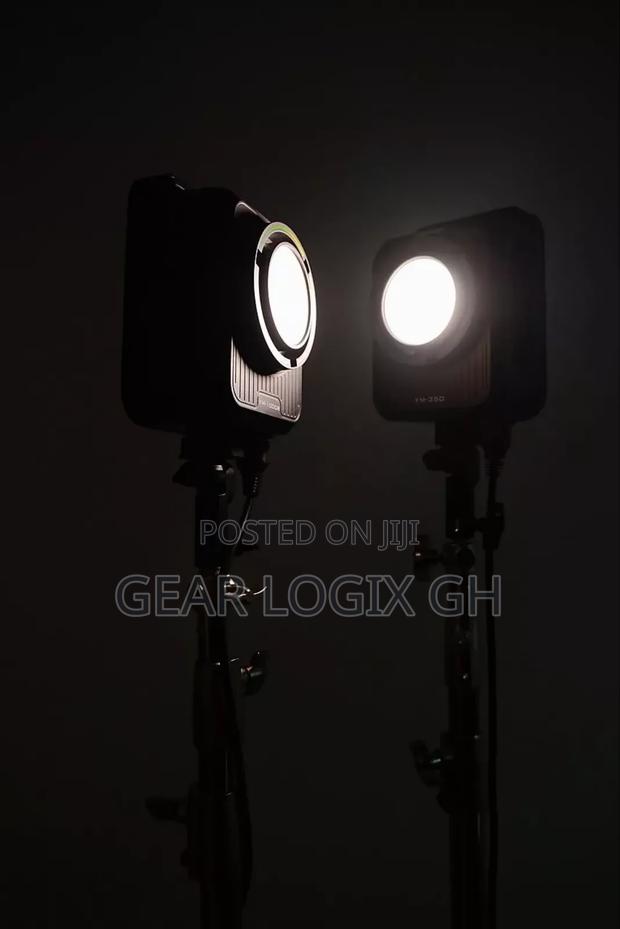 300w Video Light+Softbox+Bag+Stand photo 4