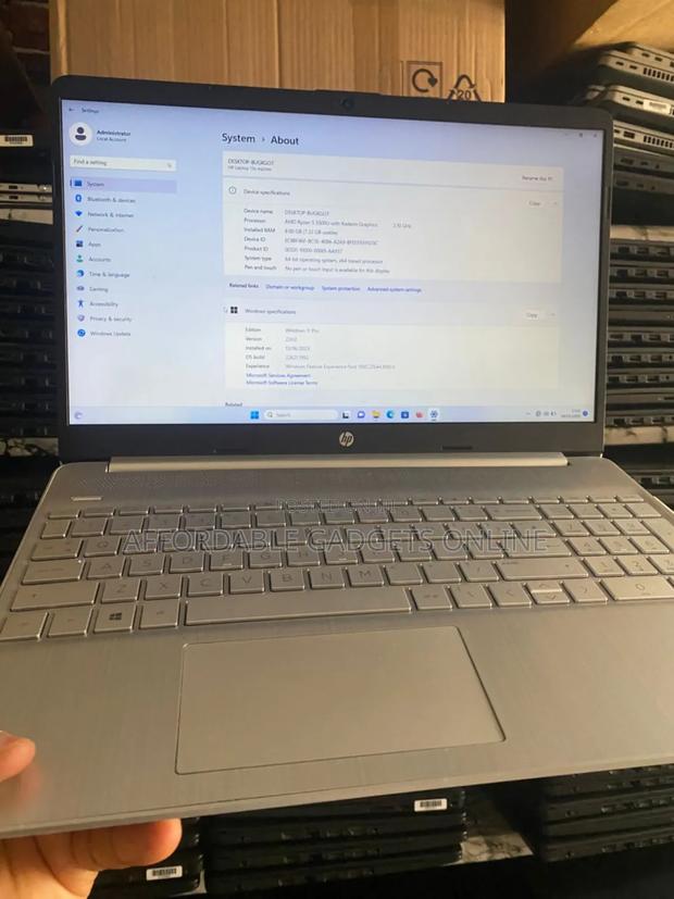 Laptop HP 15s 8GB AMD Ryzen 5 SSD 256GB photo 2