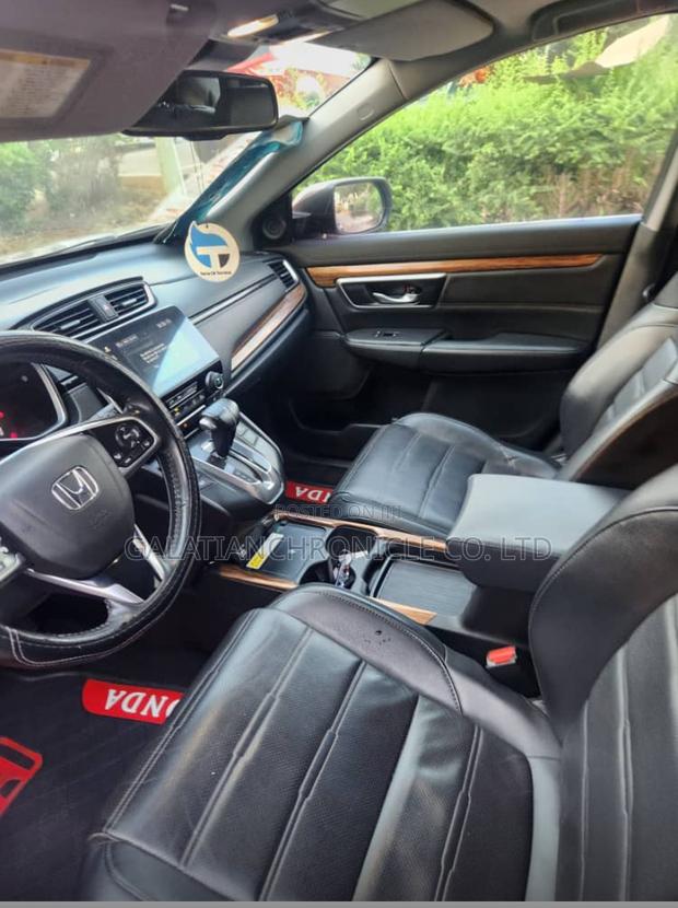 Honda CR-V 2022 Gray photo 5