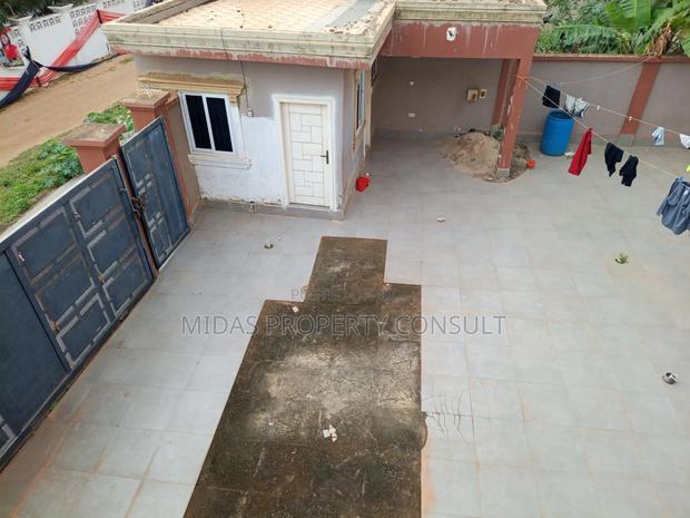 7bdrm House in Bortianor for sale photo 8
