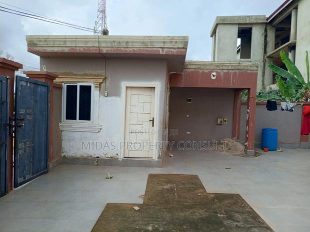 7bdrm House in Bortianor for sale photo 9