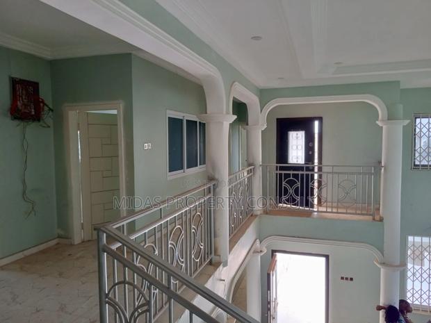 7bdrm House in Bortianor for sale photo 15