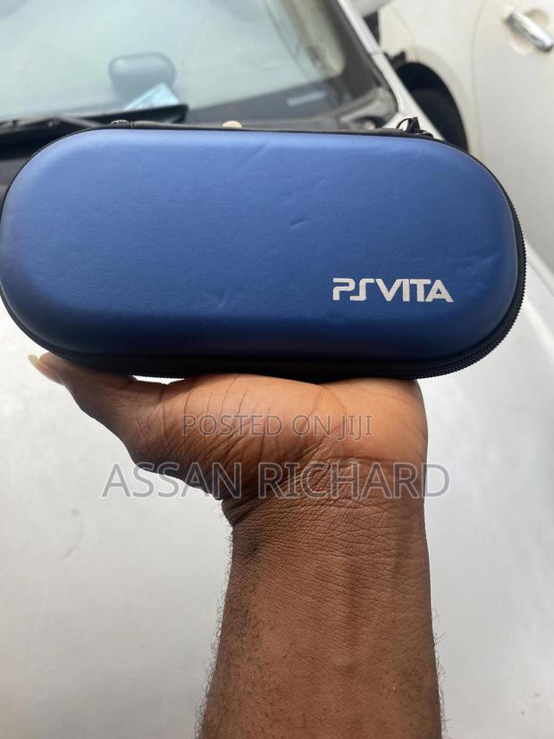 Playstation Vita Available On The Low Price photo 3
