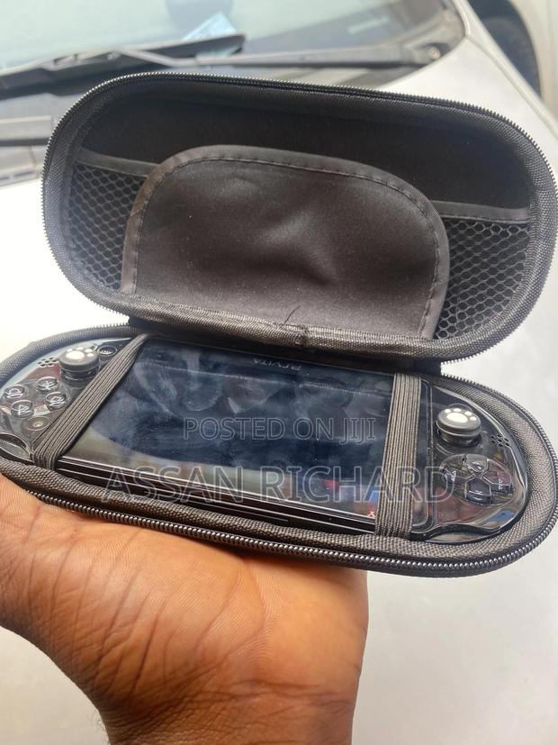 Playstation Vita Available On The Low Price photo 4