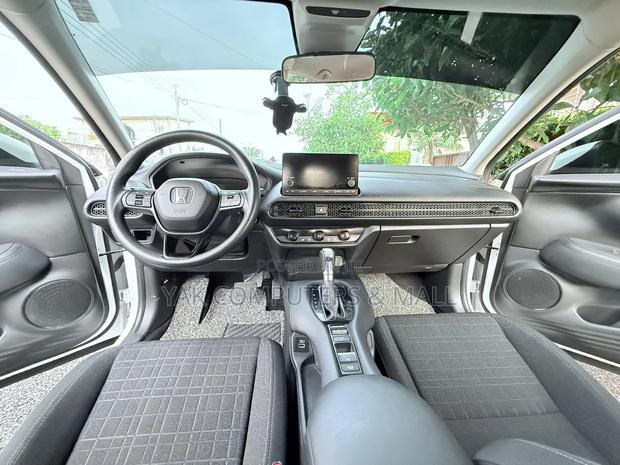 Honda HR-V LX 2WD CVT 2023 White