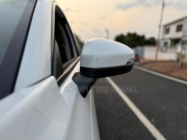 Honda HR-V LX 2WD CVT 2023 White