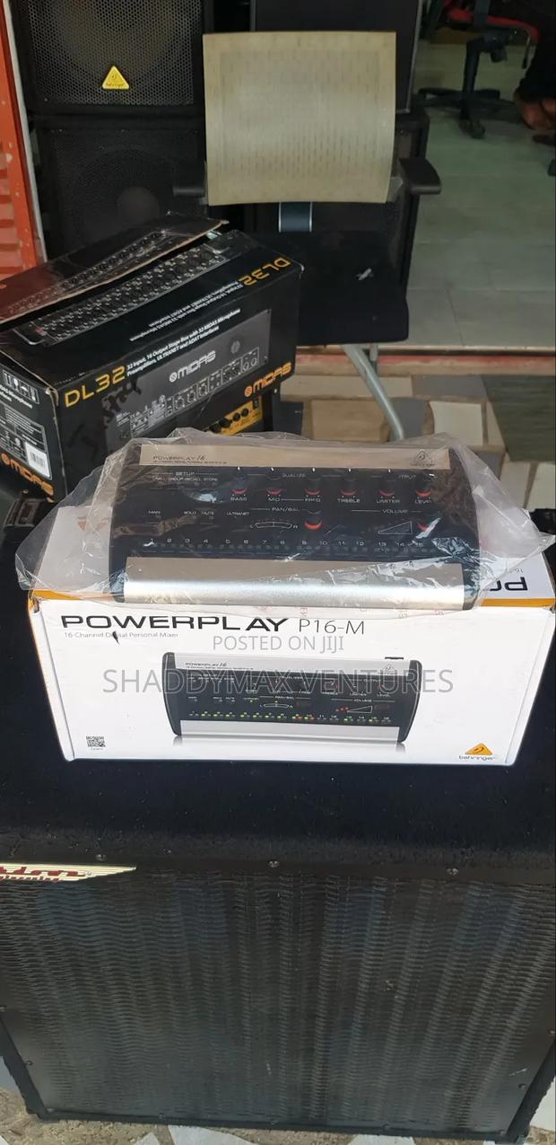 Behringer Power Play P16-M in Ear Amplifier photo 2