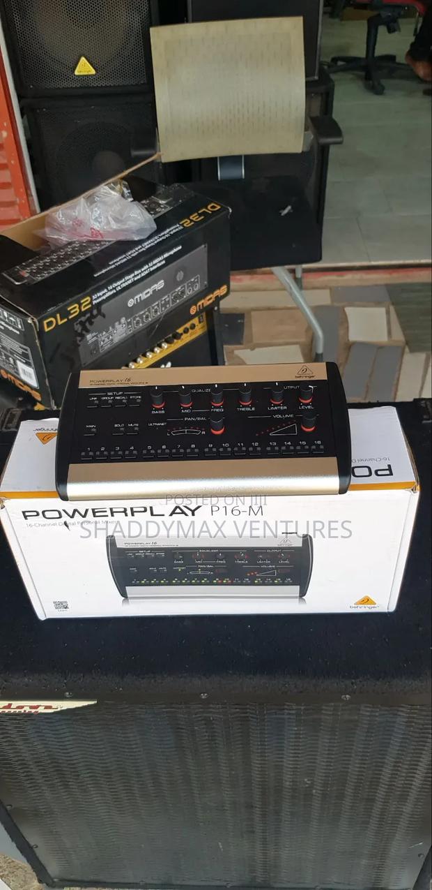 Behringer Power Play P16-M in Ear Amplifier photo 4