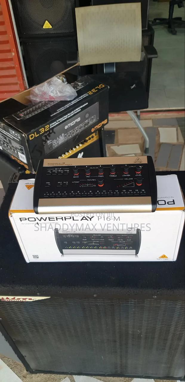 Behringer Power Play P16-M in Ear Amplifier photo 8