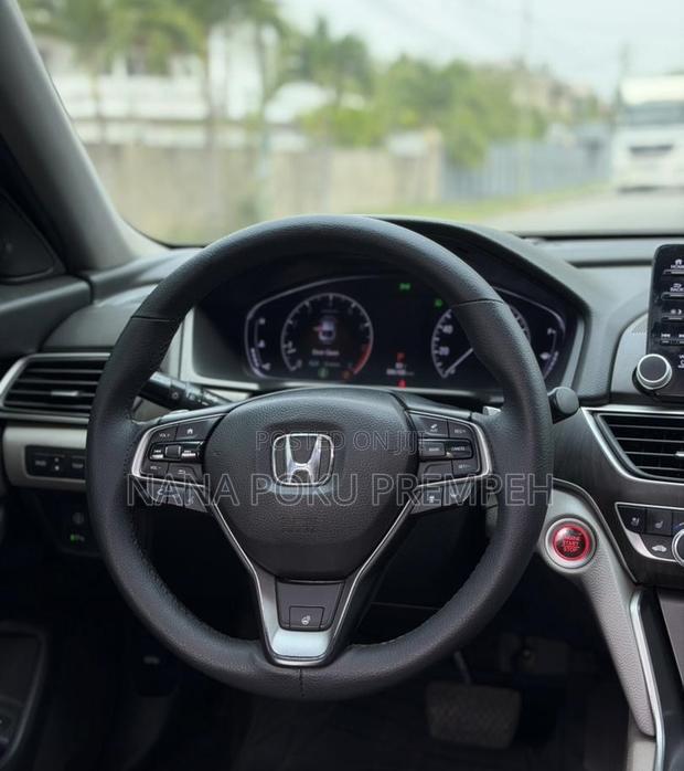 Honda Accord Touring 2.0T 2018 Blue photo 9