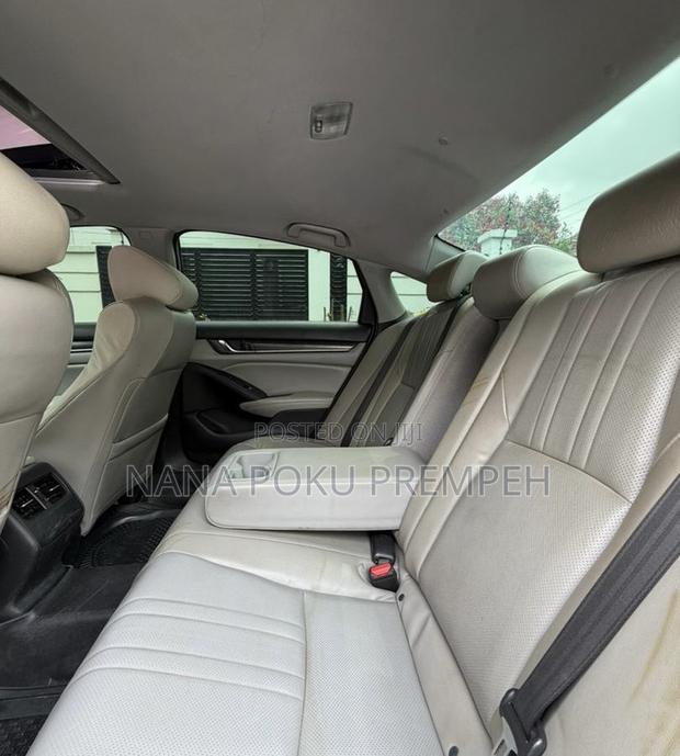 Honda Accord Touring 2.0T 2018 Blue photo 7