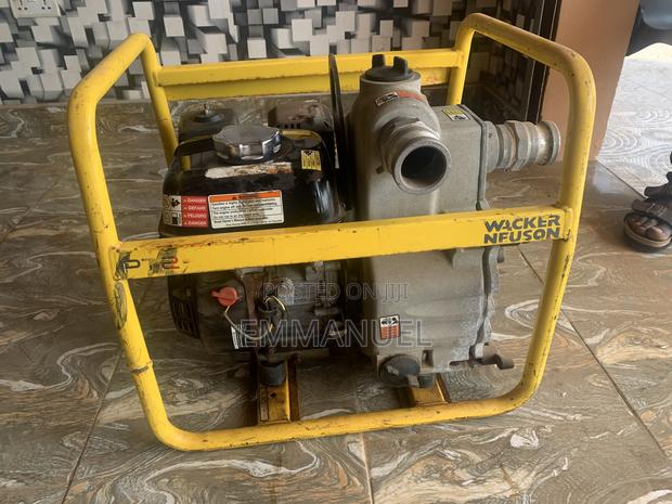 Wacker Neuson Water Pump photo 2