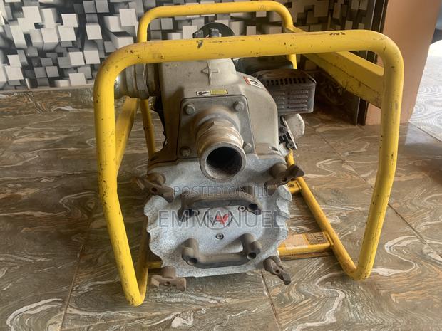 Wacker Neuson Water Pump photo 3