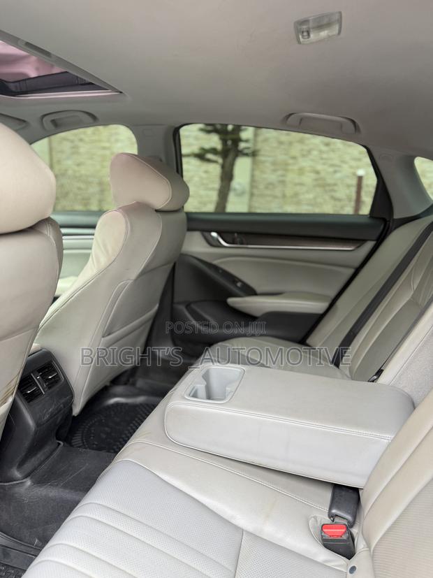 Honda Accord Touring 2.0T 2018 Blue