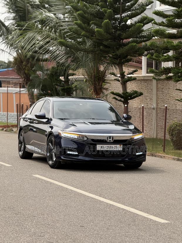Honda Accord Touring 2.0T 2018 Blue