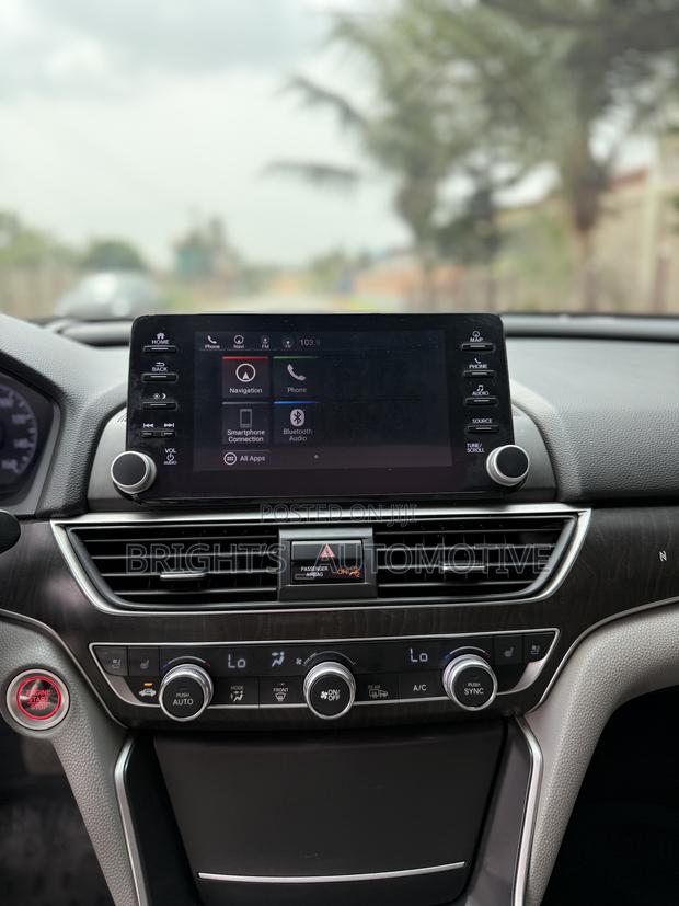 Honda Accord Touring 2.0T 2018 Blue