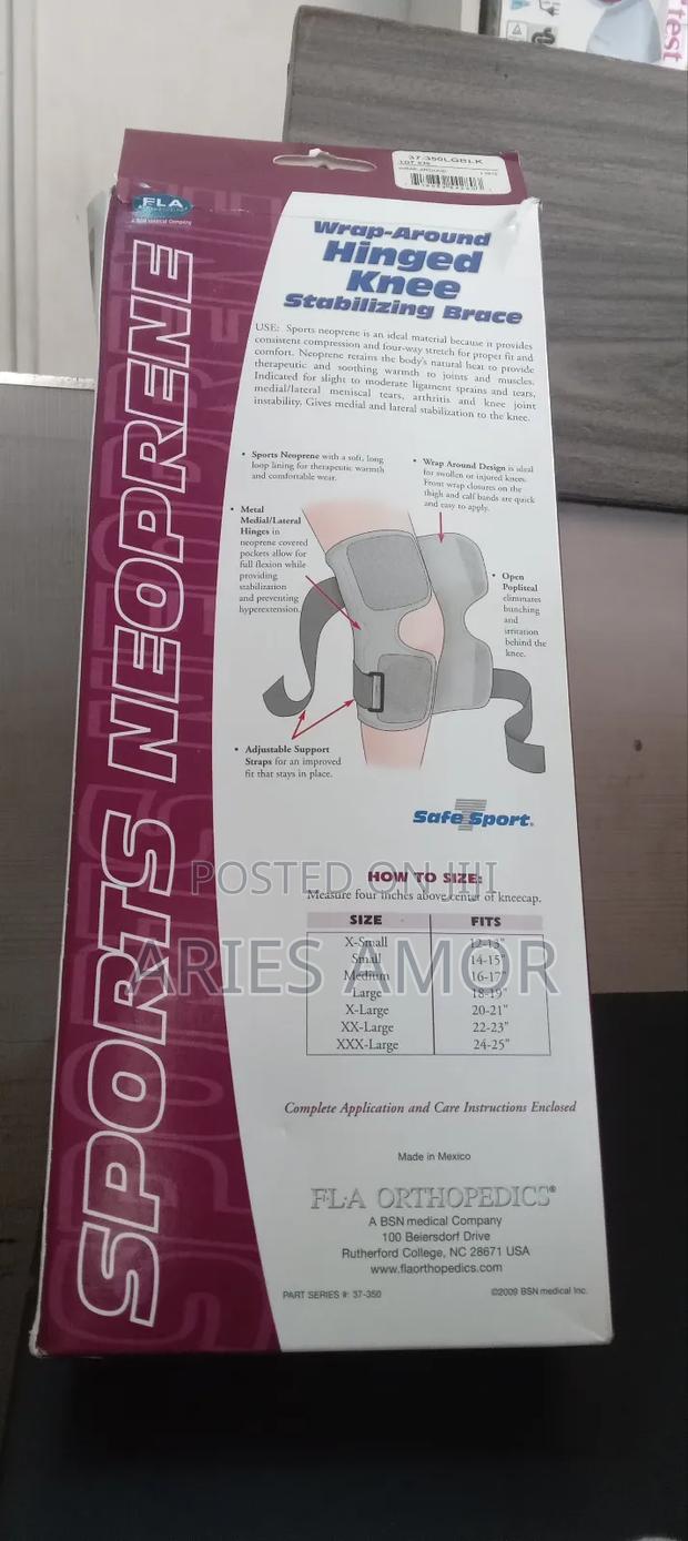 Hinged Knee Stabilizing Brace · Photo 4