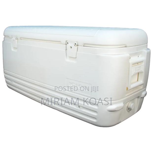 142 Litres Ice Chest Igloo Cooler: Rent