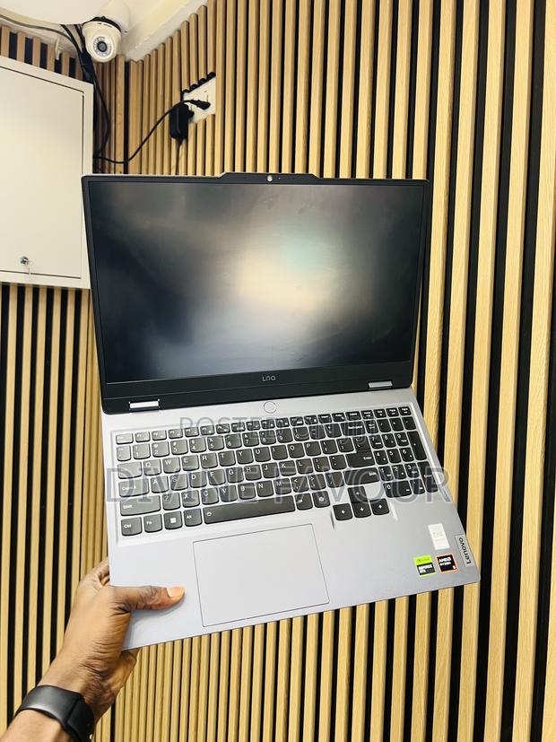 Laptop Lenovo LOQ 15AHP10 16GB AMD Ryzen 5 SSD 1T photo 2