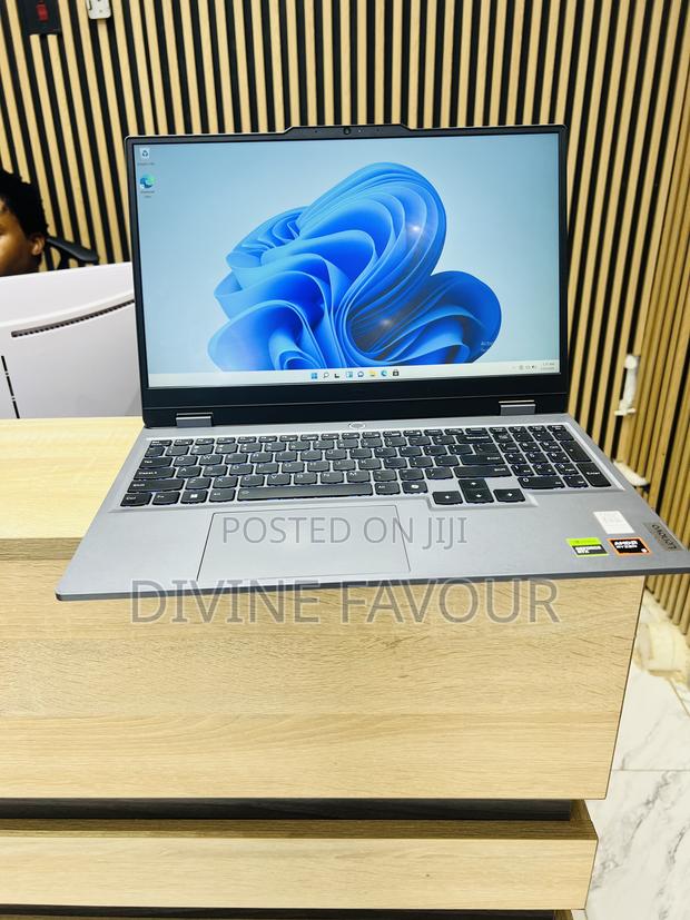 Laptop Lenovo LOQ 15AHP10 16GB AMD Ryzen 5 SSD 1T photo 4