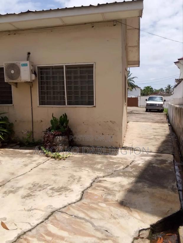 Furnished 4bdrm House in Ad Ventures, Tesano for sale photo 4