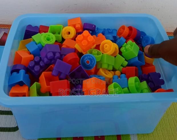 210 PCS Lego Building Blocks · Photo 3