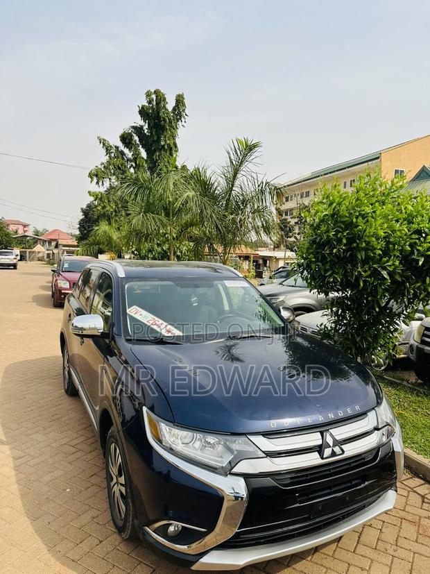 Mitsubishi Outlander 2.0 PHEV AWD 2016 Blue