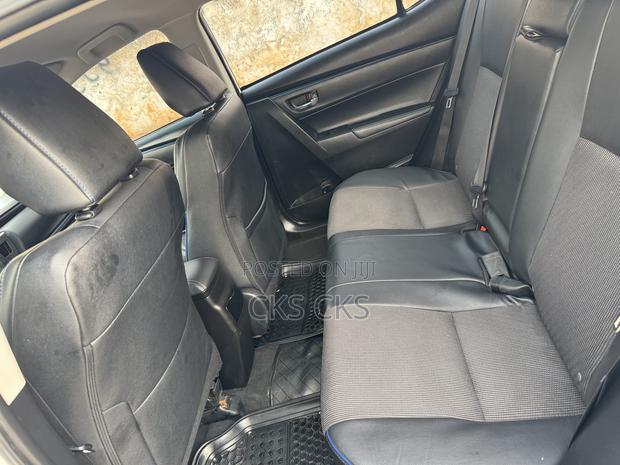 Toyota Corolla 2017 White