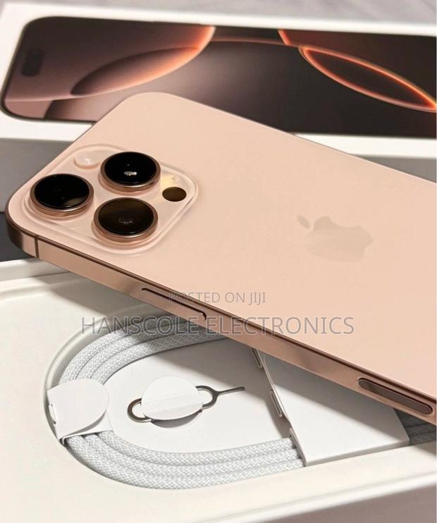 New Apple iPhone 16 Pro Max 512 GB Gold photo 2