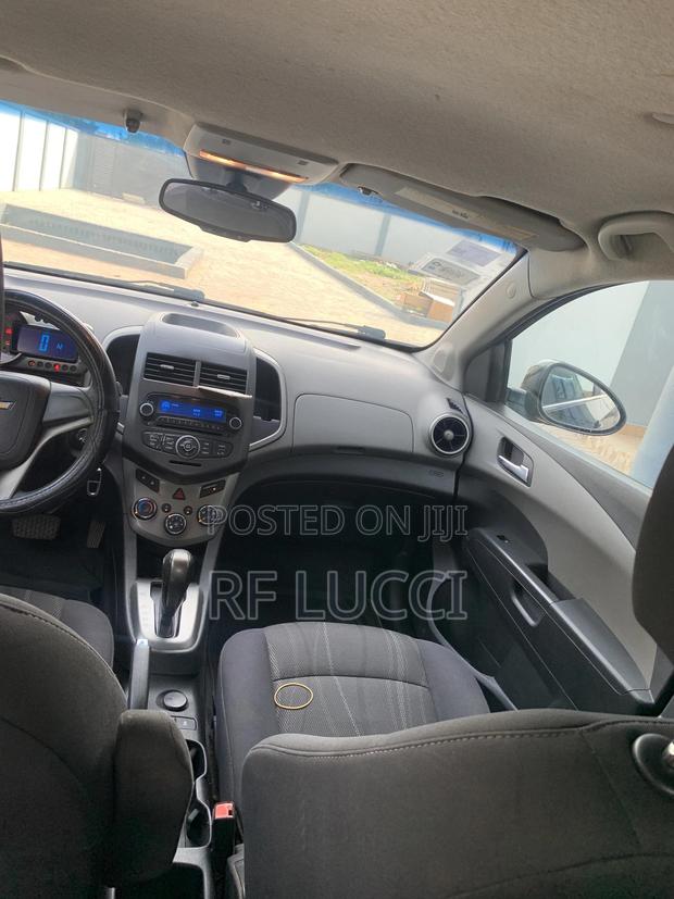 Chevrolet Sonic 1LT 2012 Black photo 3
