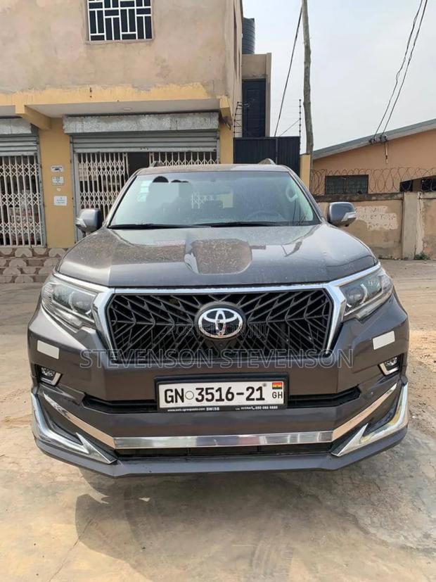 Toyota Land Cruiser Prado 2.7 2021 Gray