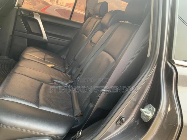 Toyota Land Cruiser Prado 2.7 2021 Gray