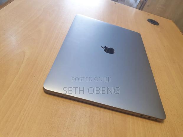 Laptop Apple MacBook Pro 2019 16GB Intel Core I9 SSHD (Hybrid) 512GB photo 3